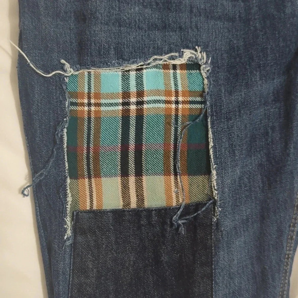 Sun+ Stone Men's Edgar Slim Fit Jeans, Color River Wash Size 34 - Picture 7 of 15